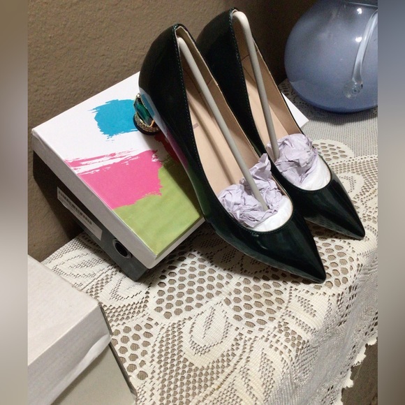 NEW FSJ Women Bridal Pointed Toe Chunky Block Low Heel Crystal Pumps Slip on. - Picture 4 of 15